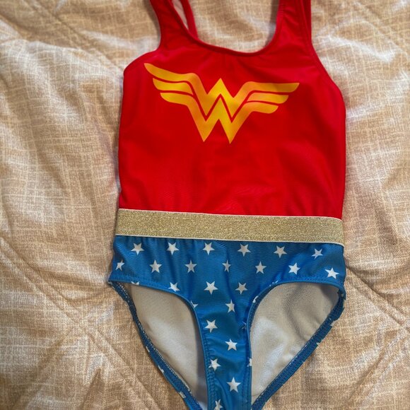 DC Comics Wonder Woman Super Hero Swimsuit Costume Girls Size 4 - Picture 1 of 3